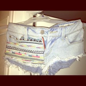 Bullhead shorts